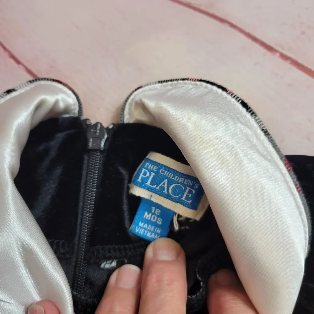 Children's Place velvet/plaid dress 18 mo - Picture 3 of 4